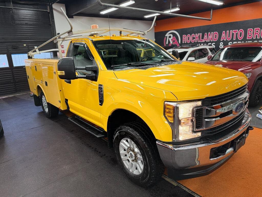 2017 FORD F-350