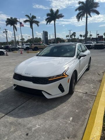 2023 KIA K5