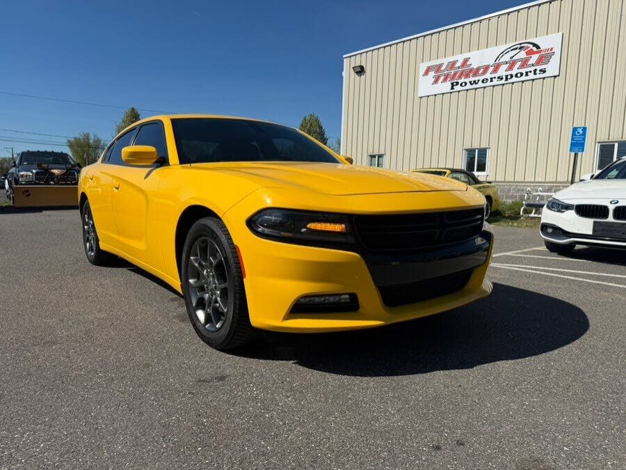 2017 DODGE Charger