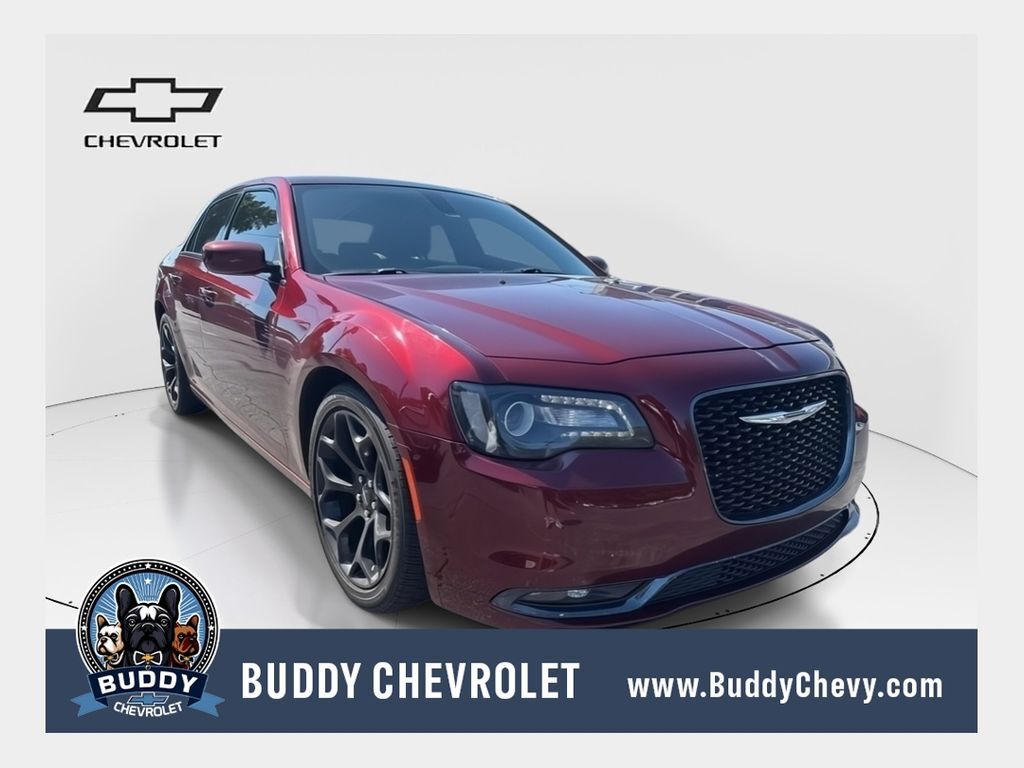 2019 CHRYSLER 300