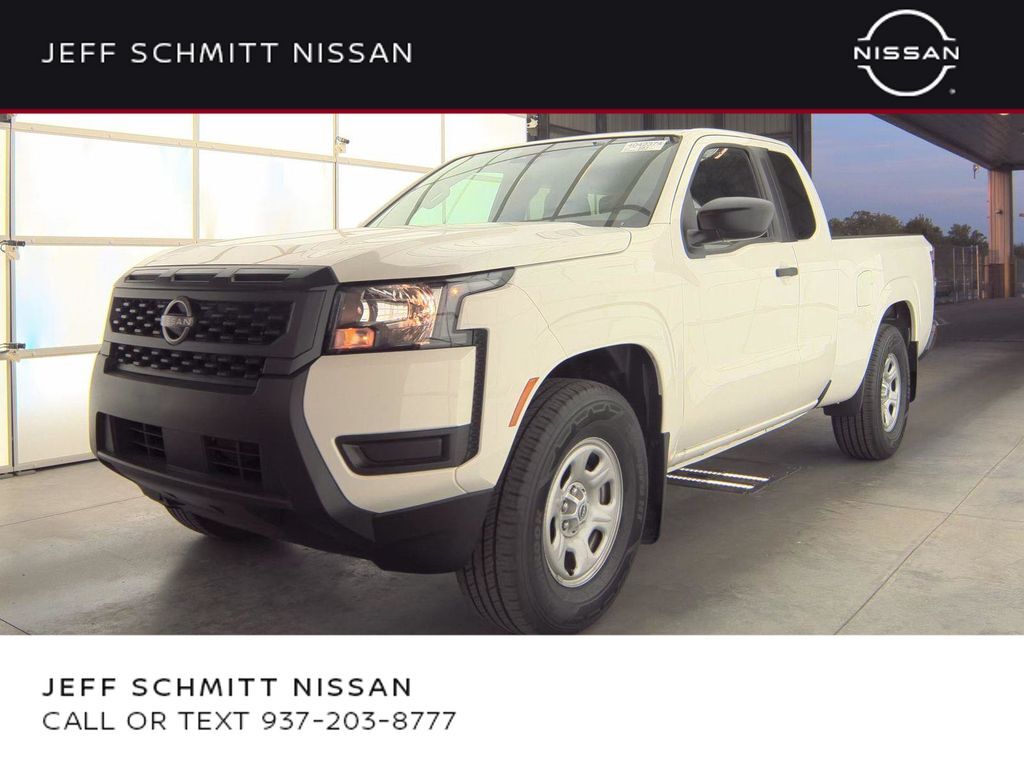 2025 NISSAN Frontier