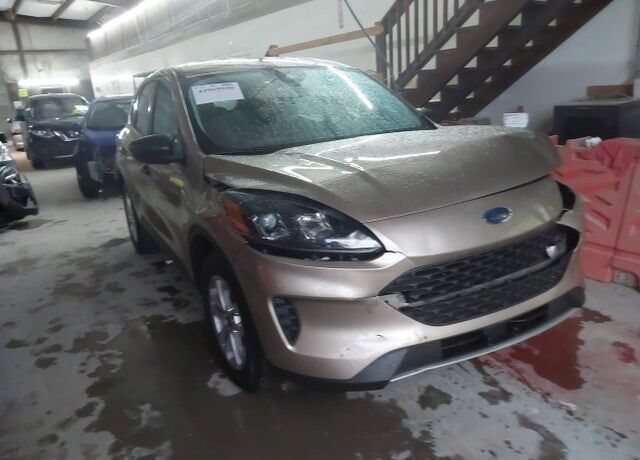 2021 FORD Escape