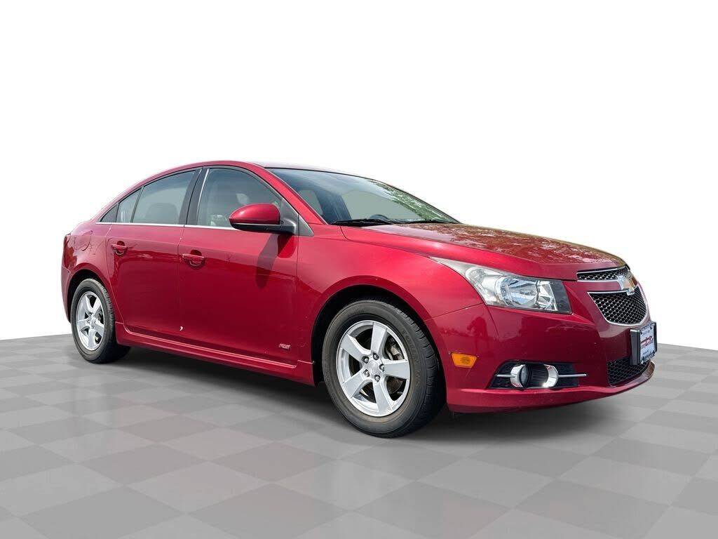 2013 CHEVROLET Cruze
