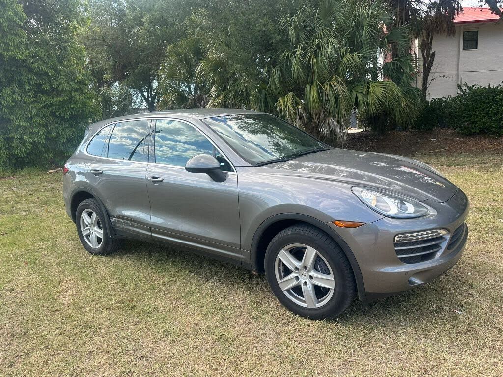 2011 PORSCHE Cayenne