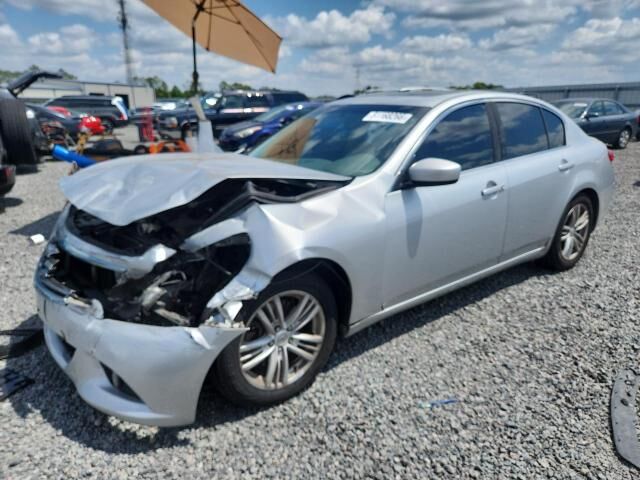 2010 INFINITI G37