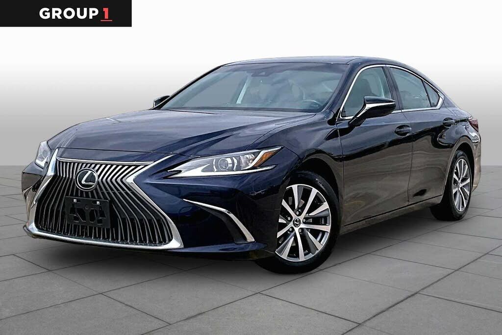 2019 LEXUS ES