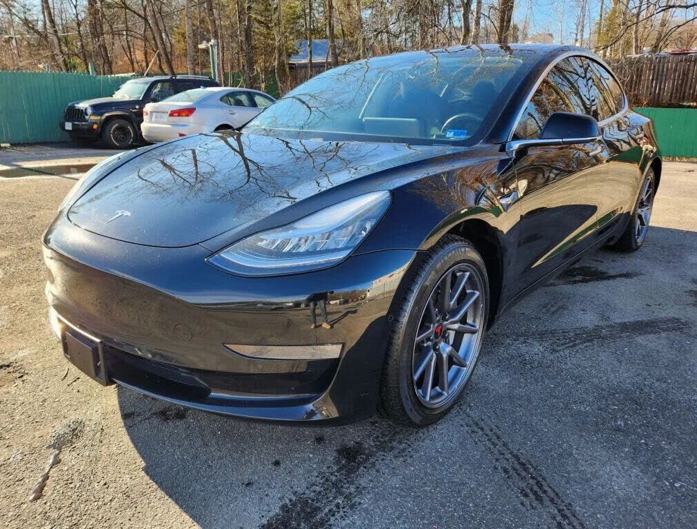 2019 TESLA Model 3