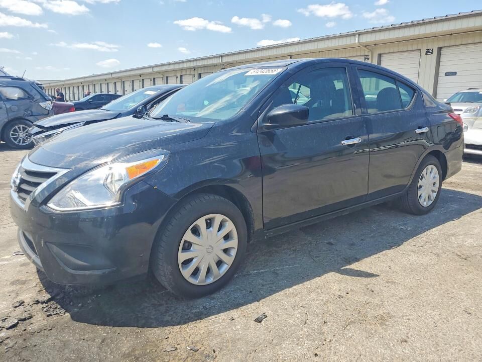 2019 NISSAN Versa