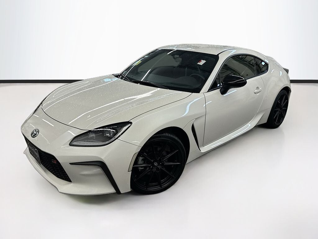 2024 TOYOTA GR86
