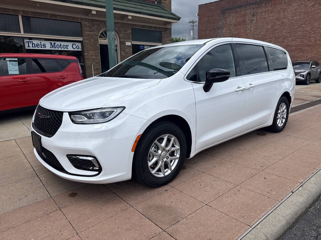 2025 CHRYSLER Pacifica