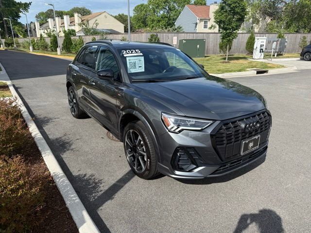 2025 AUDI Q3