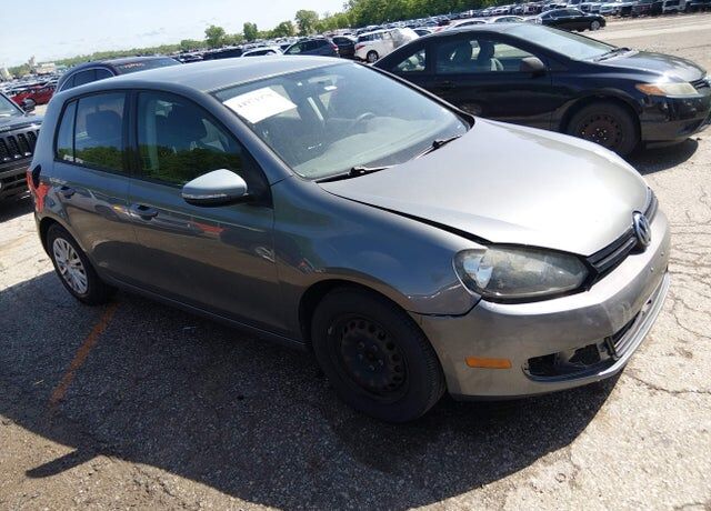 2012 VOLKSWAGEN Golf