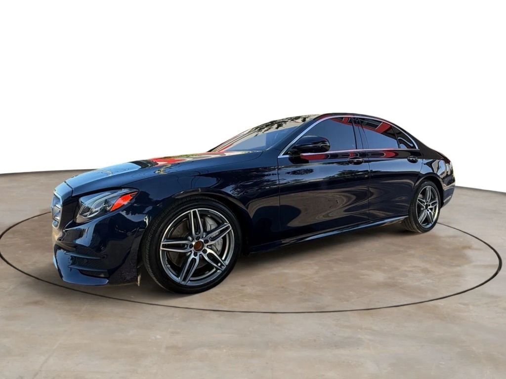 2020 MERCEDES-BENZ E-Class