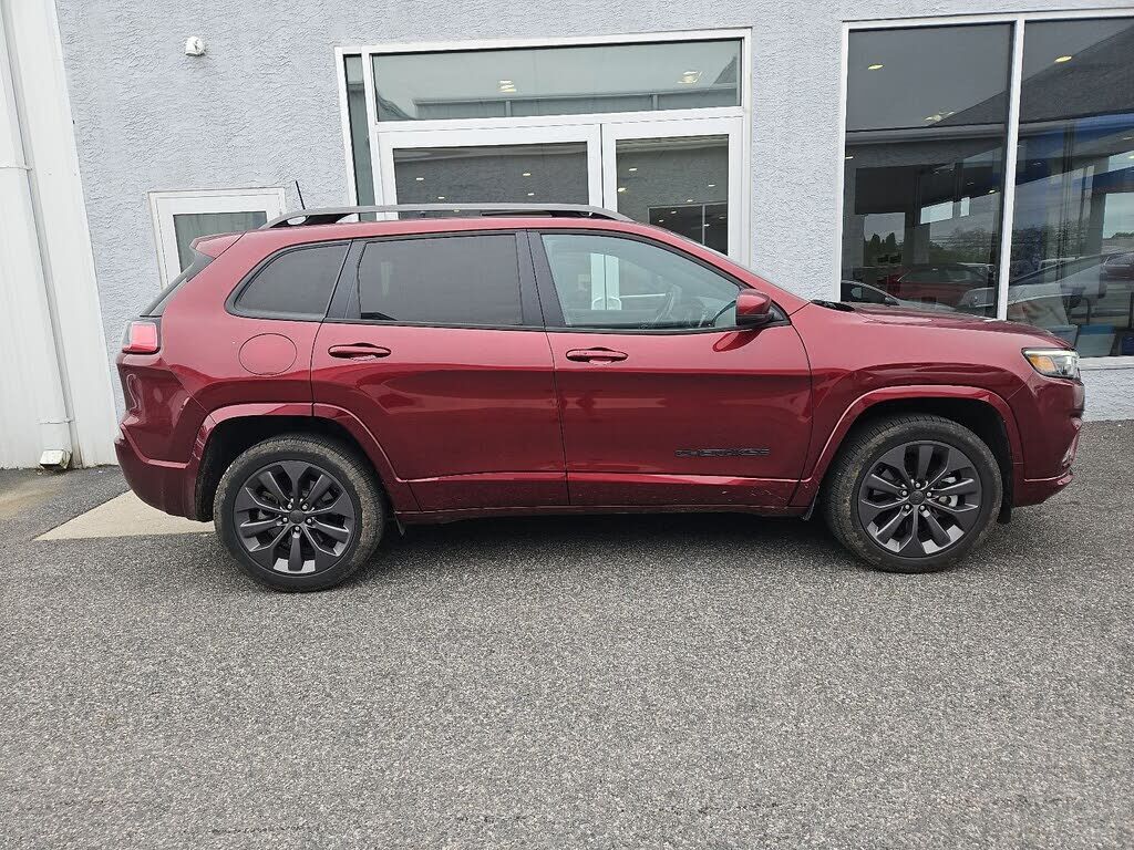 2020 JEEP Cherokee
