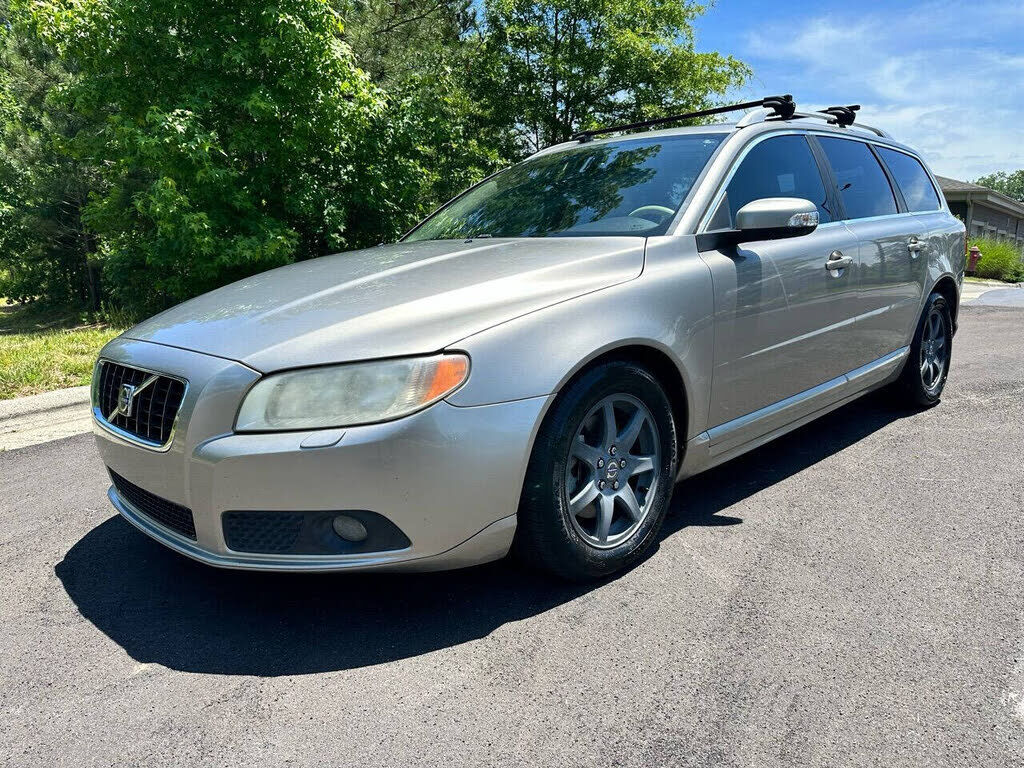 2009 VOLVO V70