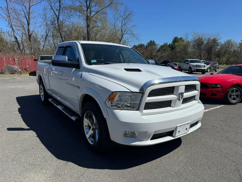 2012 DODGE Ram