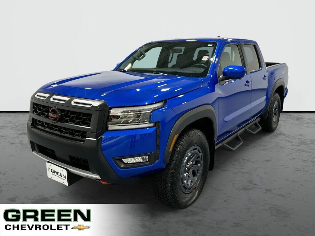 2025 NISSAN Frontier