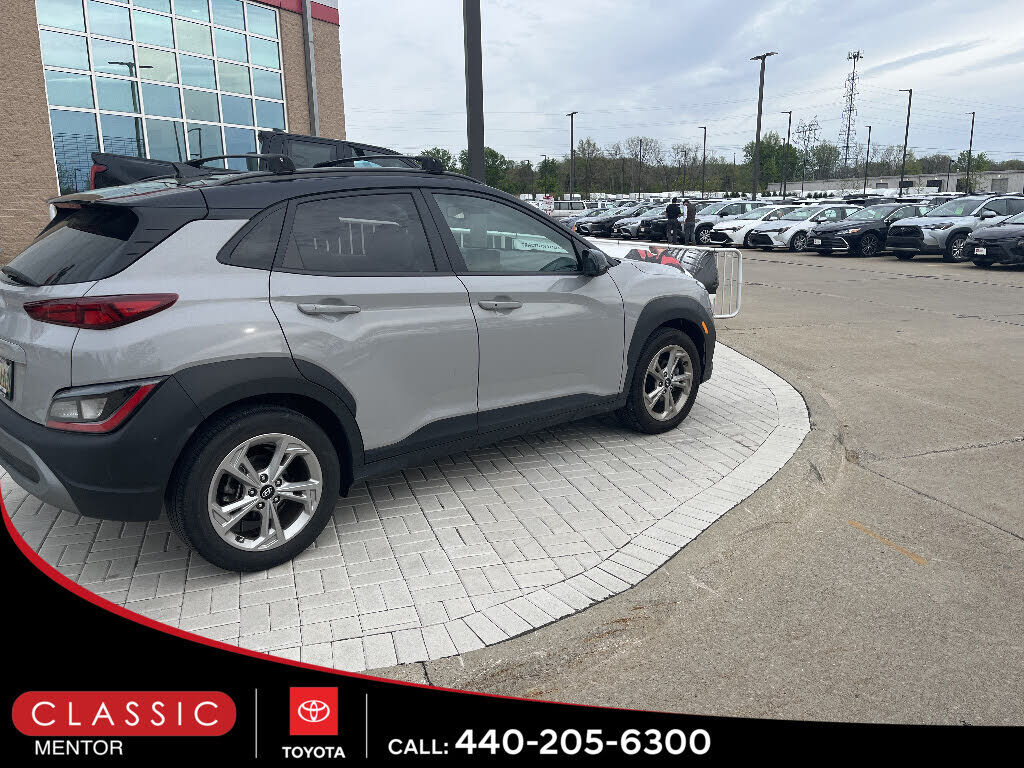 2023 HYUNDAI Kona