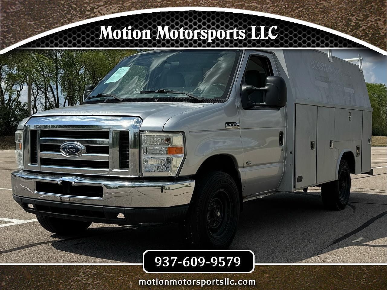 2012 FORD E-350