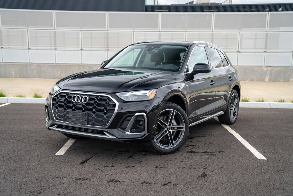 2021 AUDI Q5 e