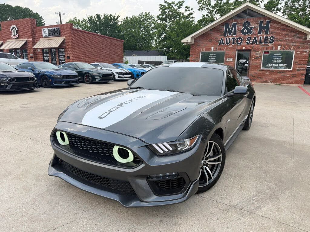 2017 FORD Mustang