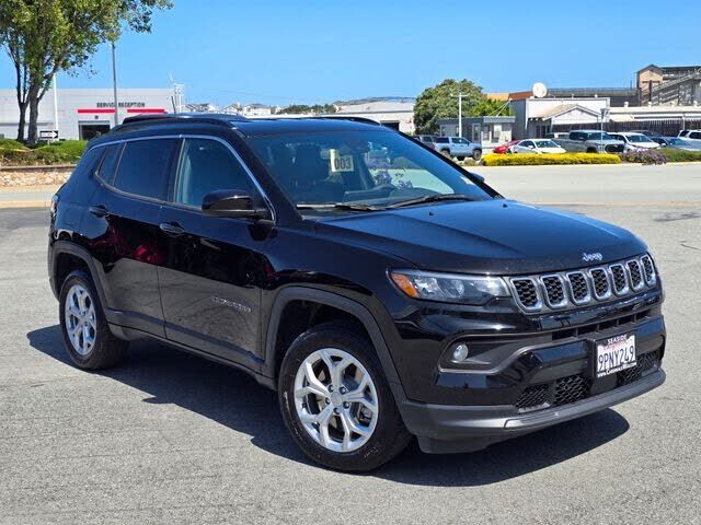 2024 JEEP Compass