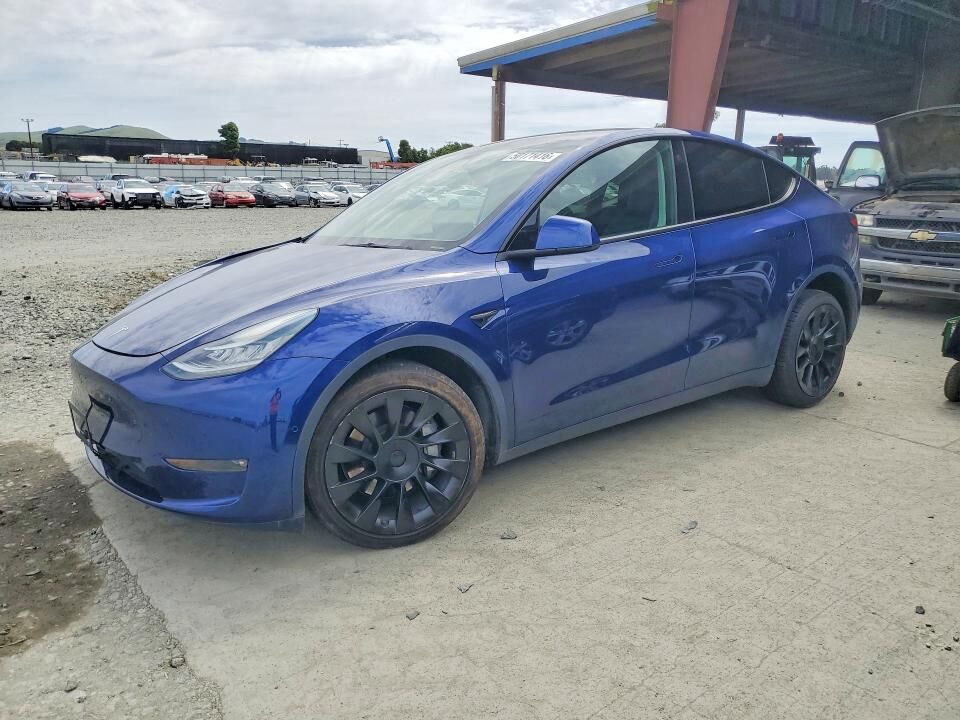 2022 TESLA Model Y