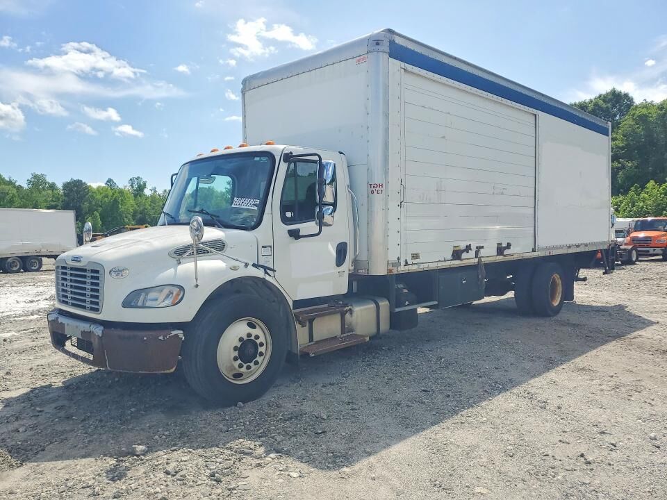 2015 FREIGHTLINER M2