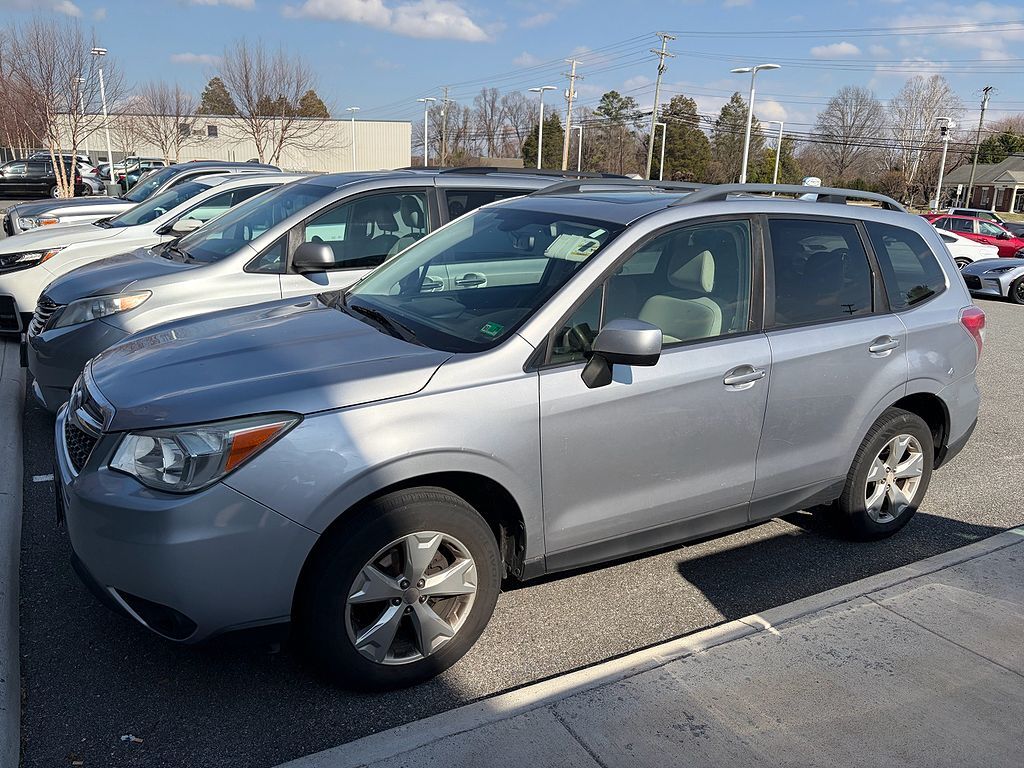 2016 SUBARU Forester
