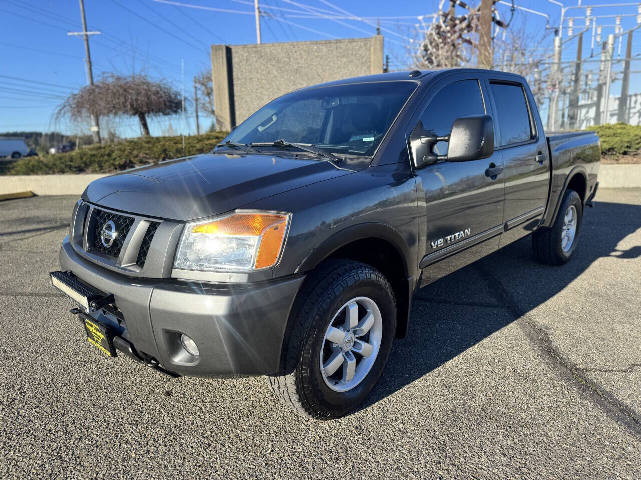 2012 NISSAN Titan