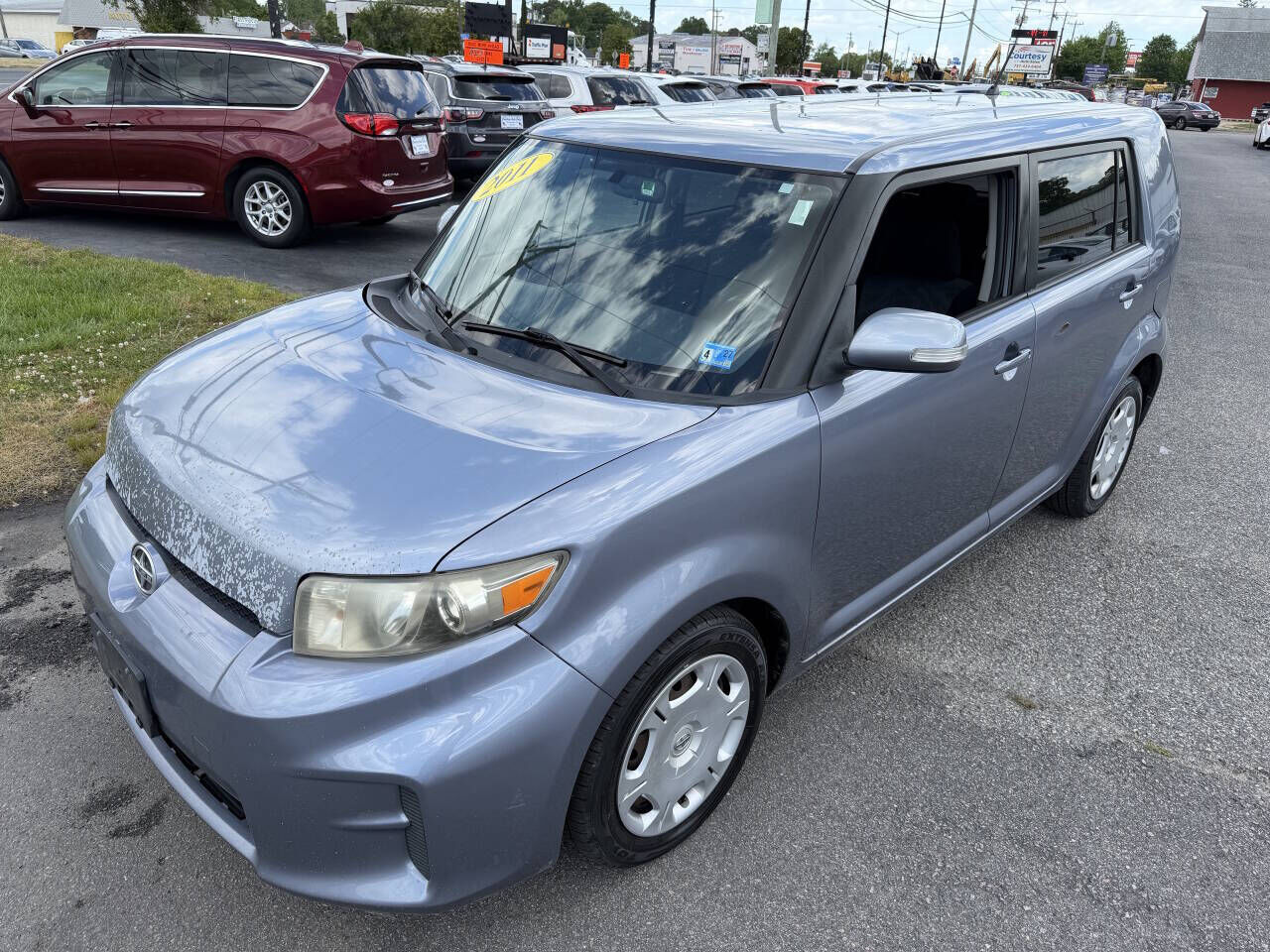 2011 TOYOTA SCION