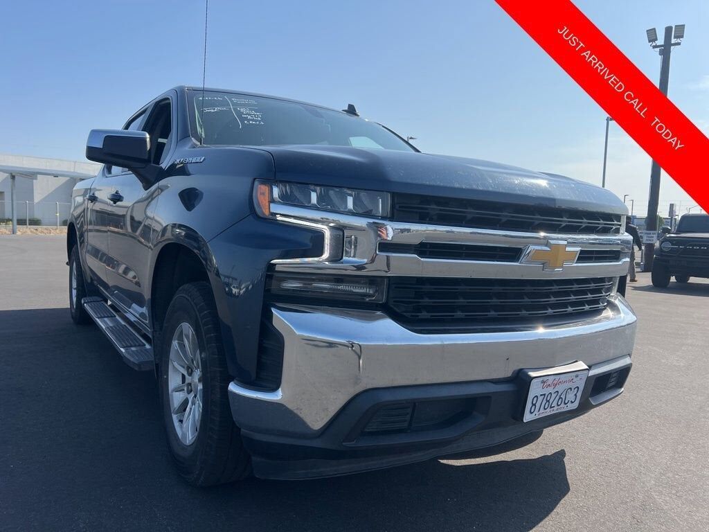 2021 CHEVROLET Silverado