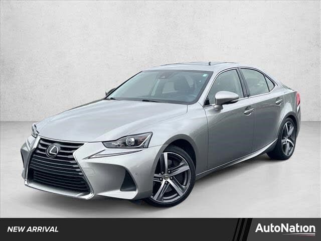 2017 LEXUS IS