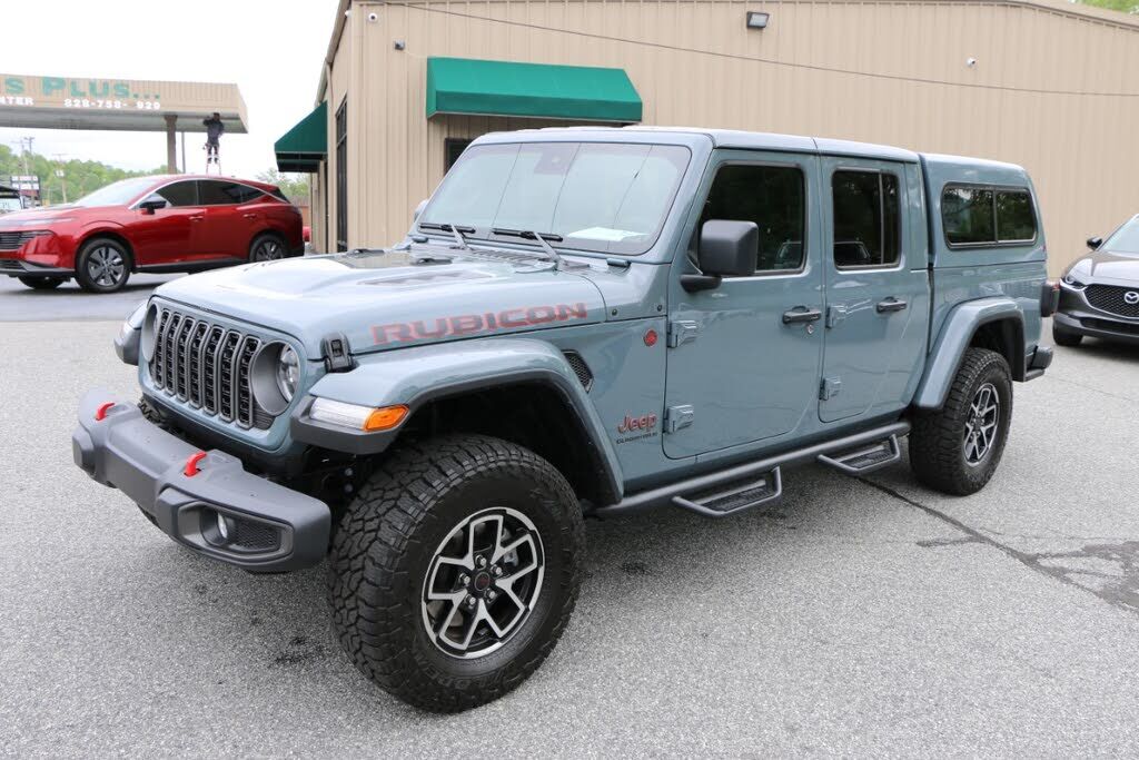 2025 JEEP Gladiator