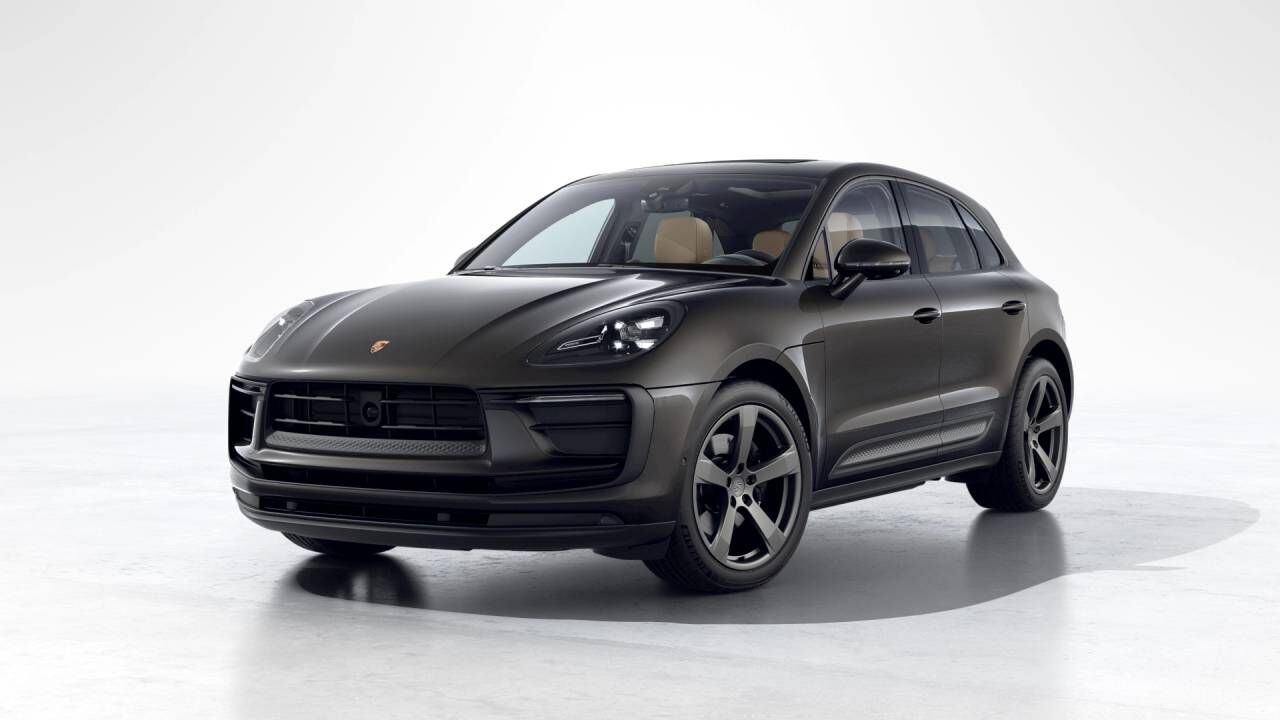 2026 PORSCHE Macan