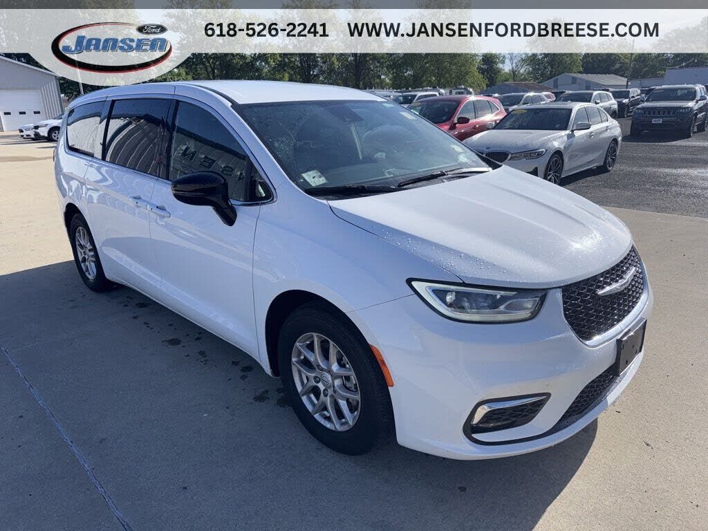 2025 CHRYSLER Pacifica