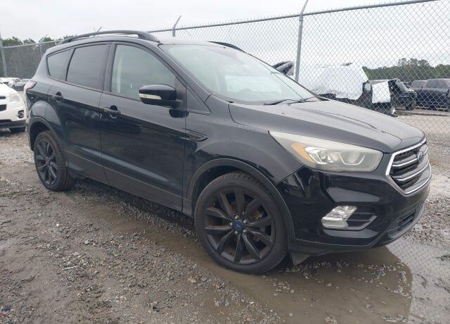 2017 FORD Escape