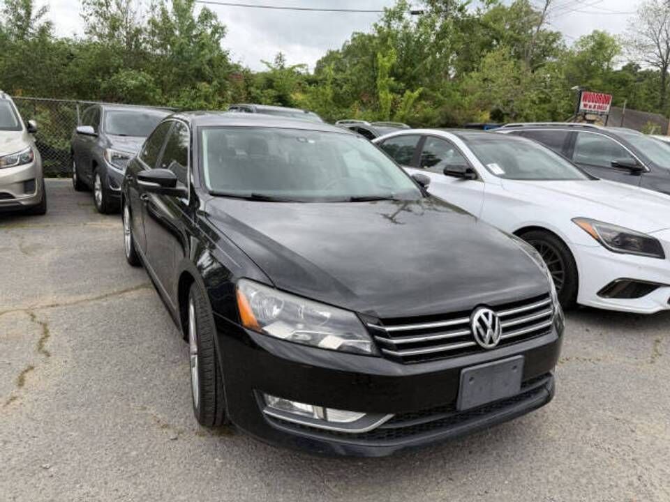 2015 VOLKSWAGEN Passat