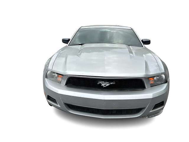 2010 FORD Mustang