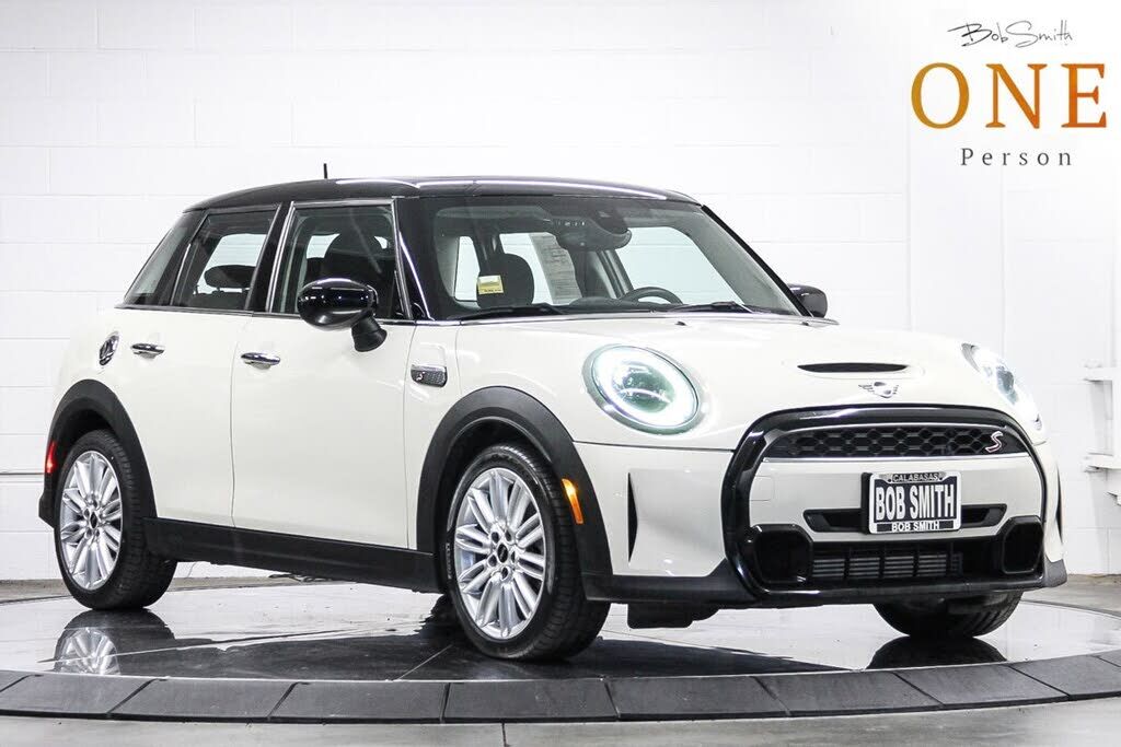 2023 MINI Hardtop