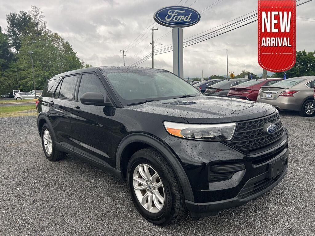 2021 FORD Explorer