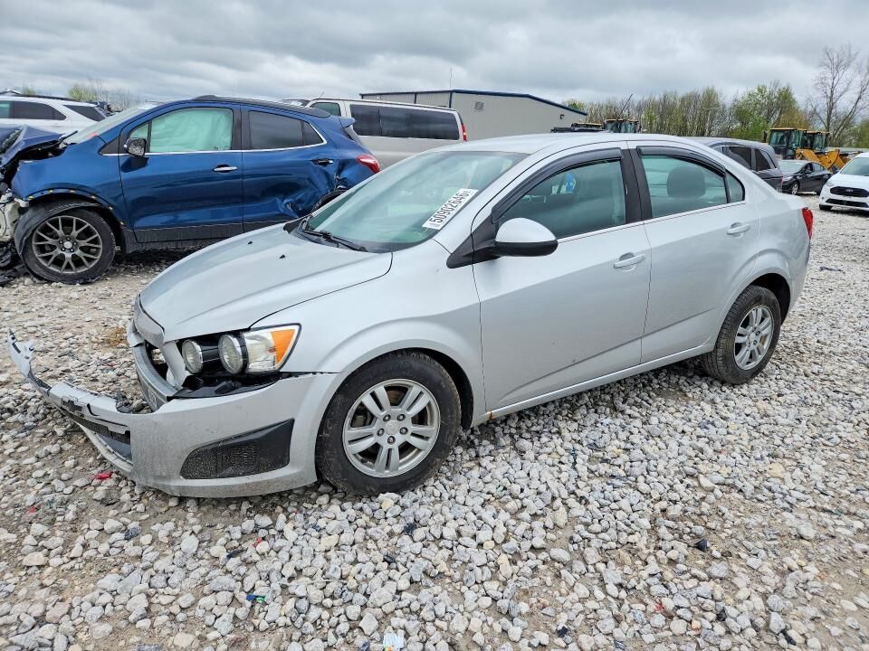 2014 CHEVROLET Sonic
