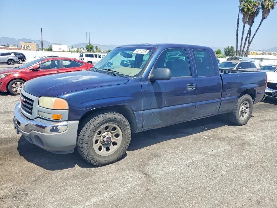 2005 GMC Sierra