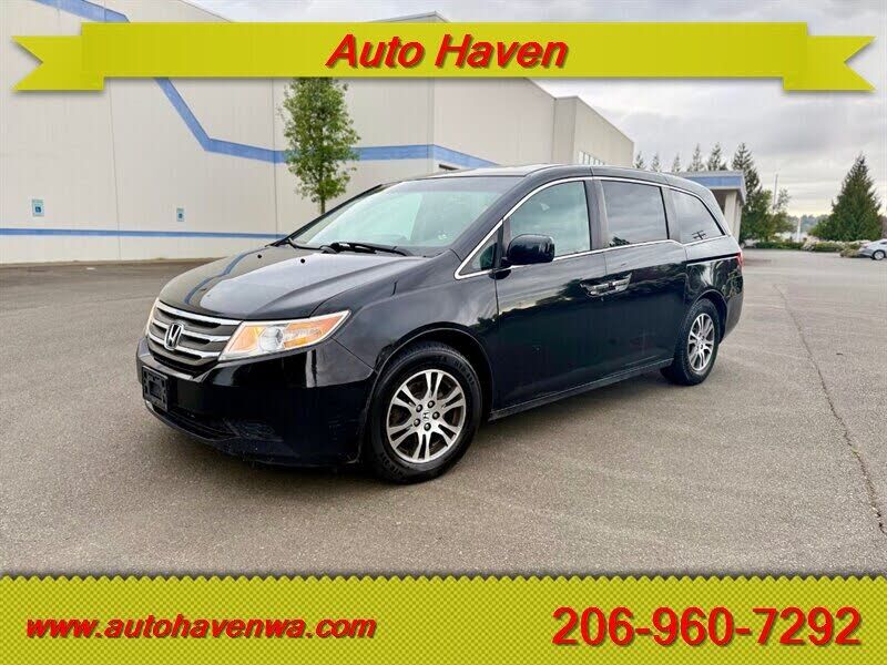 2011 HONDA Odyssey