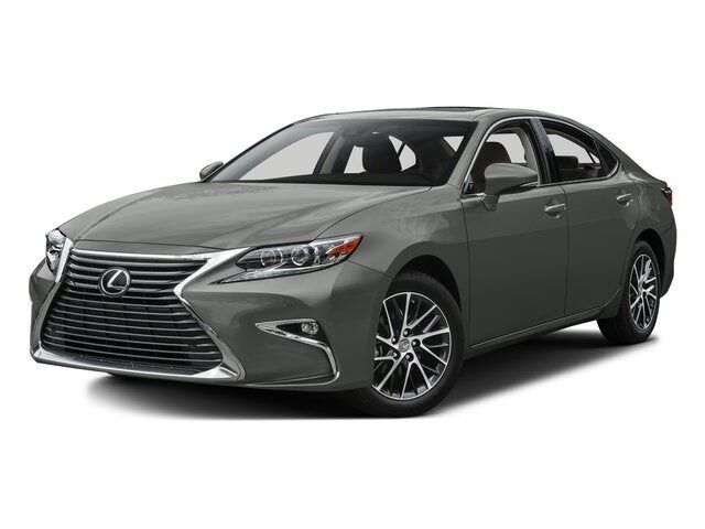 2016 LEXUS ES