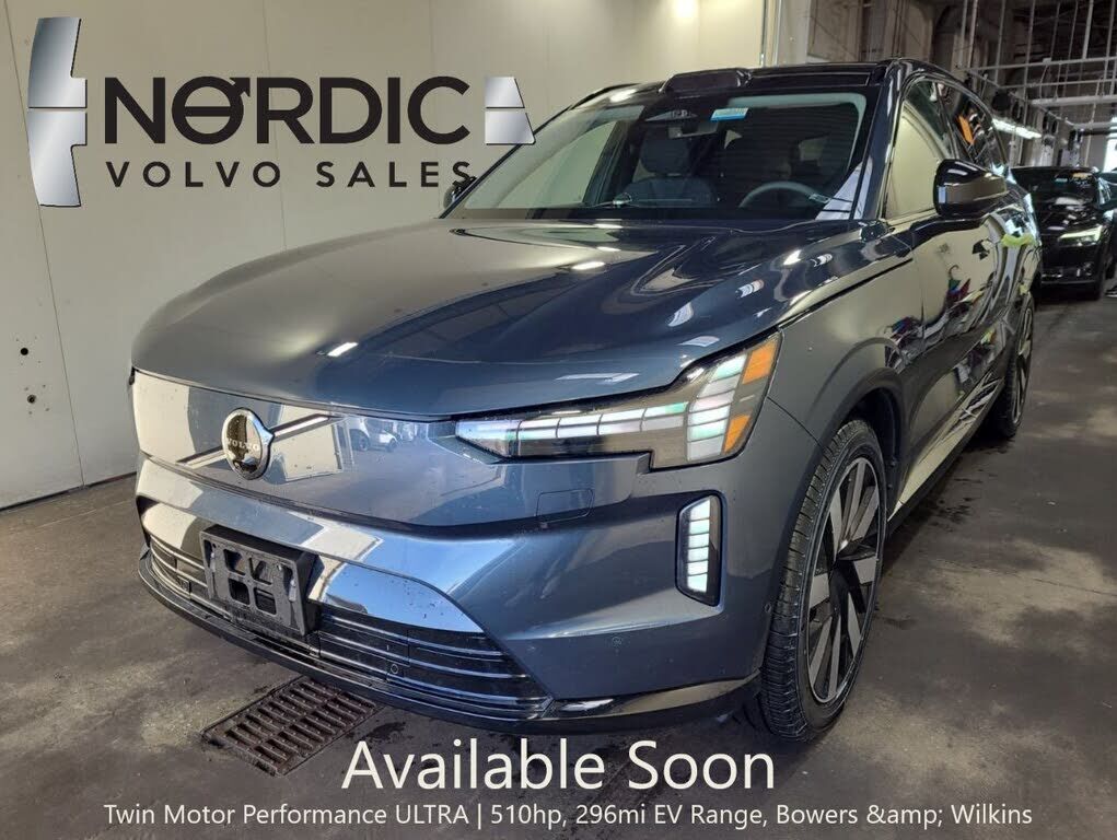 2025 VOLVO EX90