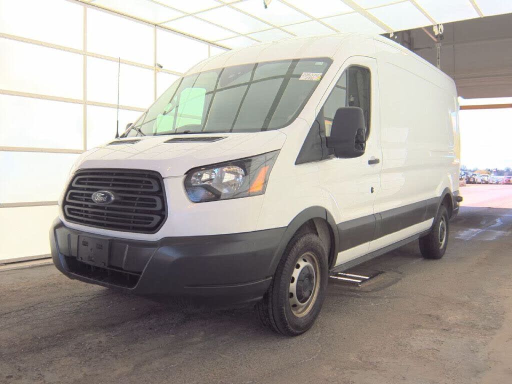 2018 FORD Transit