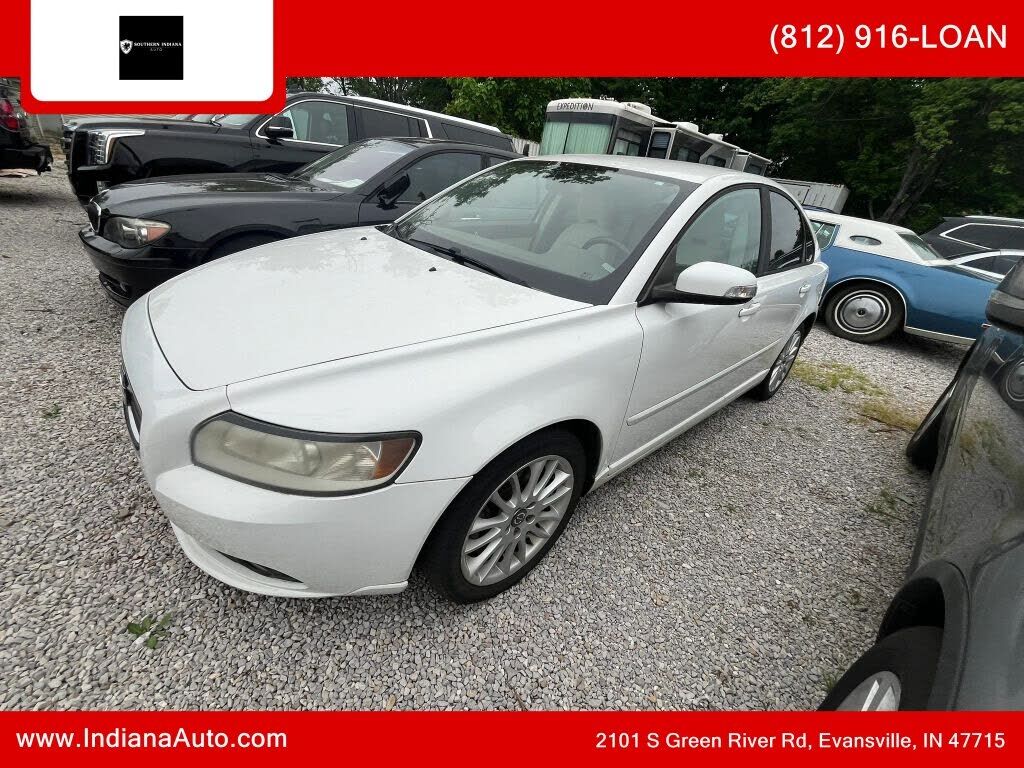 2011 VOLVO S40