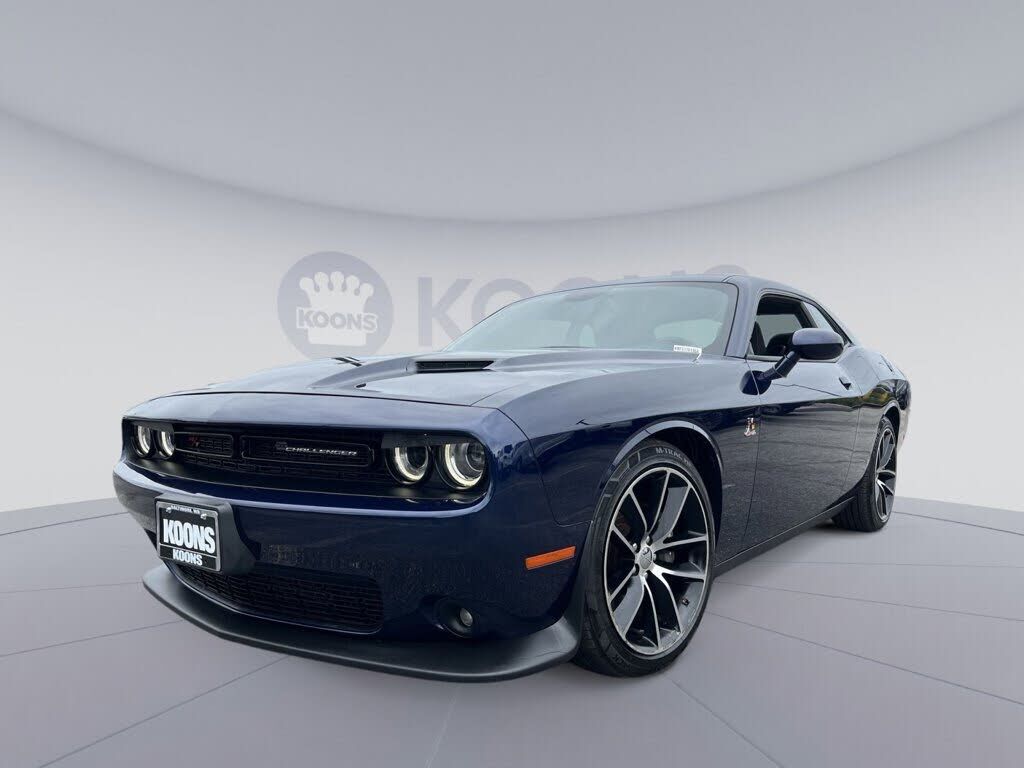 2016 DODGE Challenger