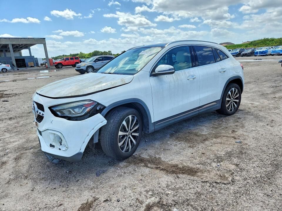 2021 MERCEDES-BENZ GLA-Class